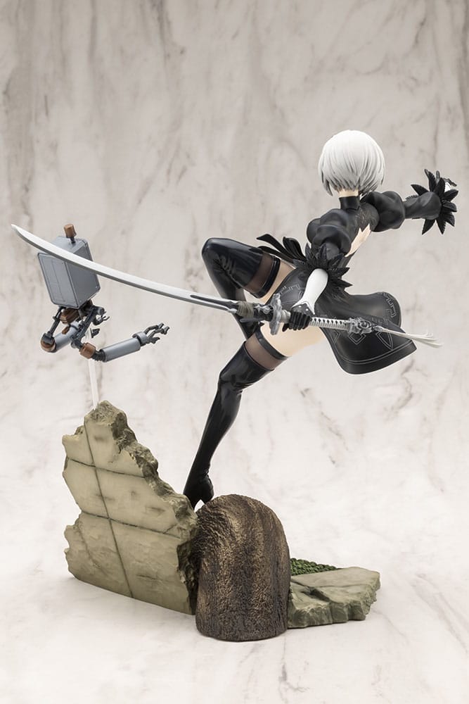 Nier:Automata Ver. 1.1a ARTFX J Statue 1/8 2B 24 cm P047637