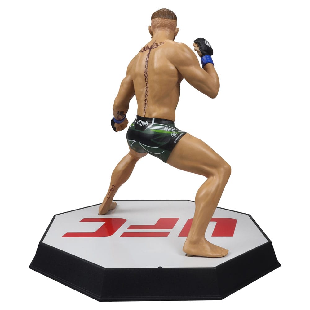 UFC Posed PVC Statue Conor McGregor 18 cm P049430