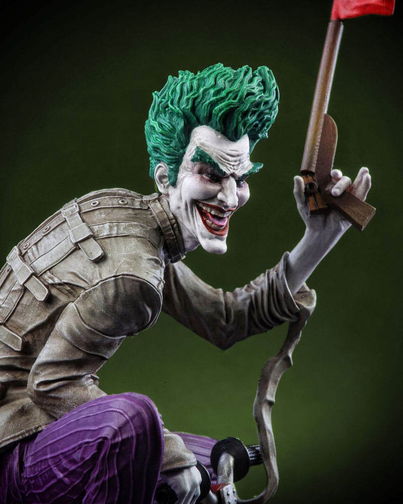 DC Direct  Statue 1/10 The Joker: Purple Craze - The Joker by Kaare Andrews 18 cm P049836