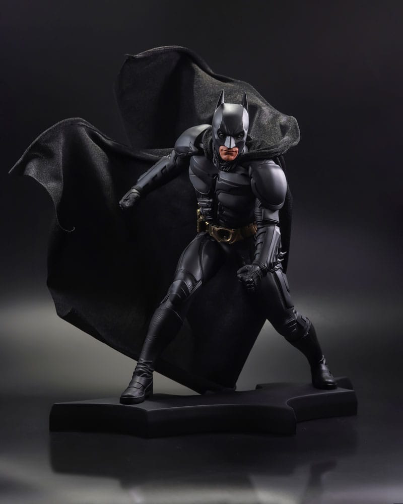 DC Direct  Statue DC Movie Statues Batman (The Dark Knight) 24 cm P049845