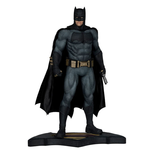 Batman v Superman: Dawn of Justice Statue 1/6 Batman 32 cm P049847