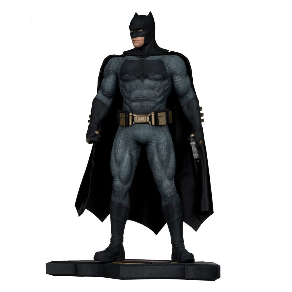 Batman v Superman: Dawn of Justice Statue 1/6 Batman 32 cm P049847