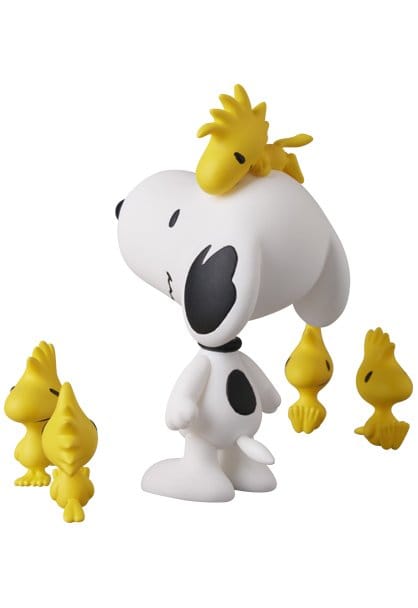 Peanuts UDF Series 19 Mini Figure Happiness is all your friends 8 cm P071018