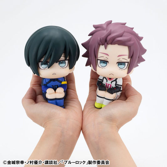 Blue Lock Look Up PVC Statue Rin Itoshi & Sae Itoshi Japanese National Player Match Ver. 11 cm (with gift) P050330