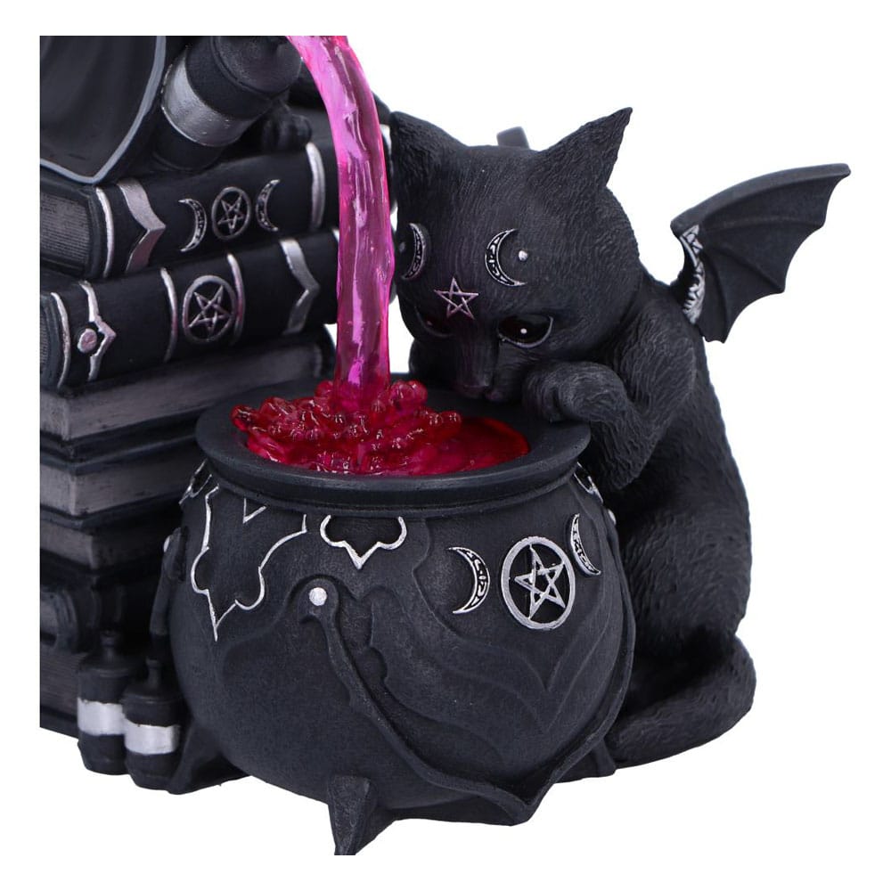Cult Cuties Figure Curious Cauldron 18 cm P052771