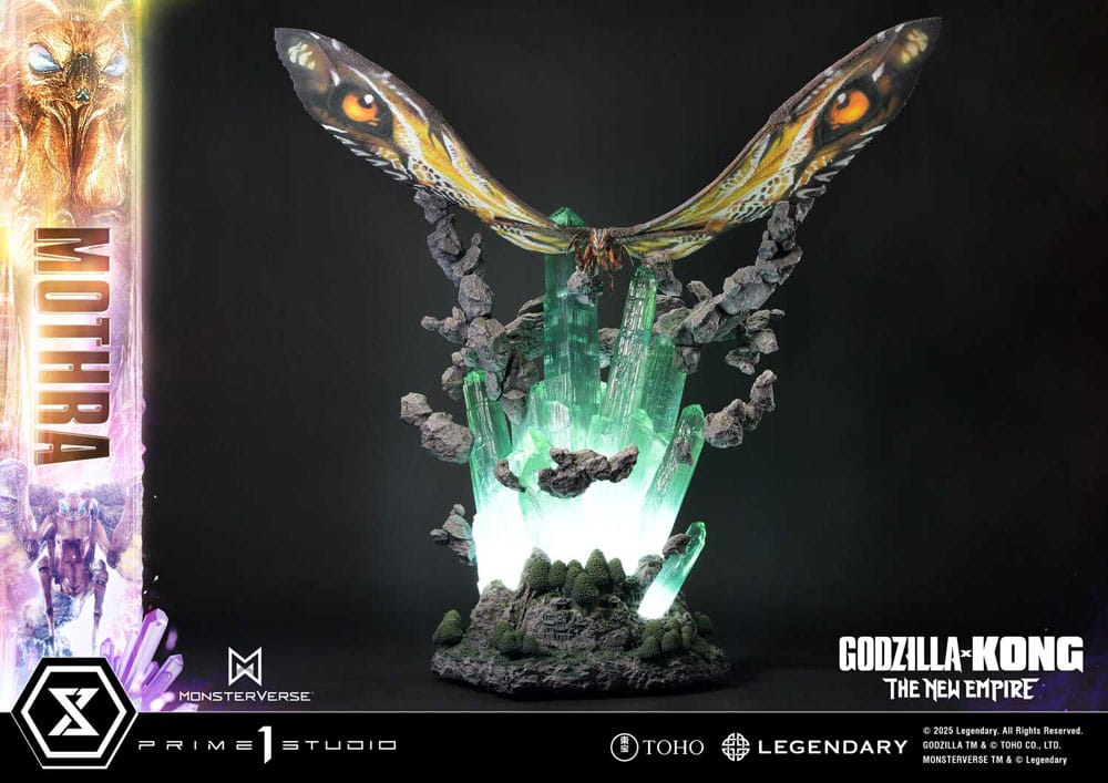 Godzilla x Kong: The New Empire Ultimate Diorama Masterline Series Statue Mothra 113 cm P054404