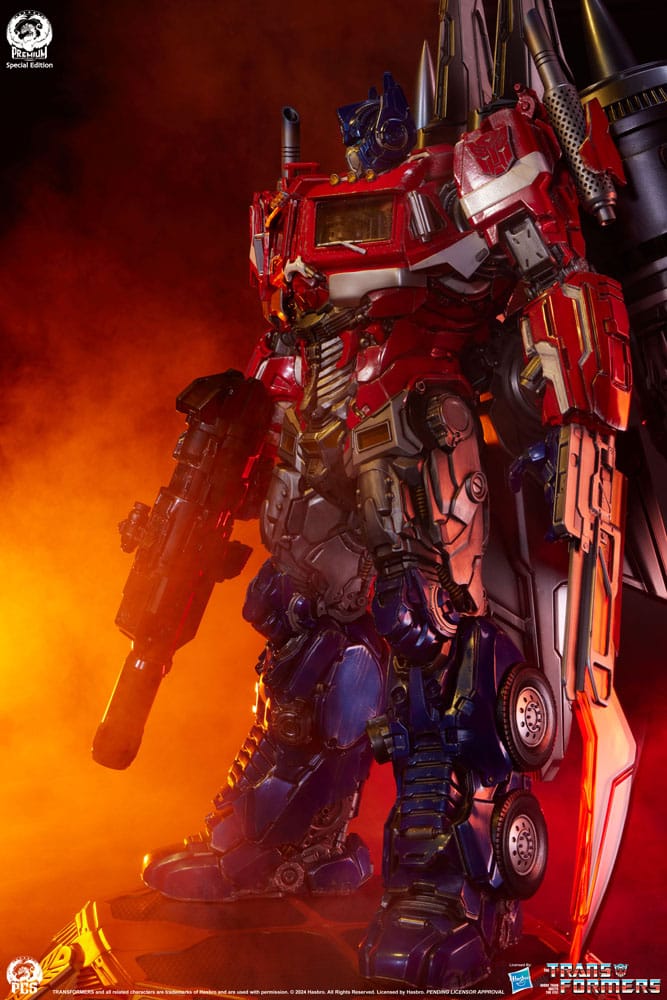 Transformers Museum Scale Statue Optimus Prime Jet Convoy Edition 87 cm P055281