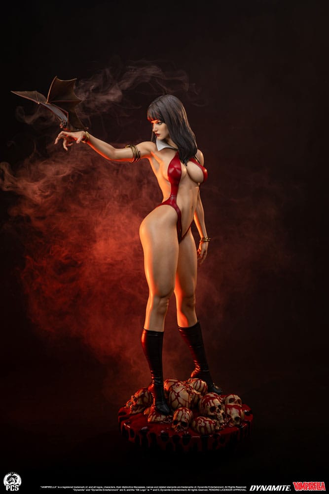 Vampirella Statue 1/2 Vampirella 112 cm P055298