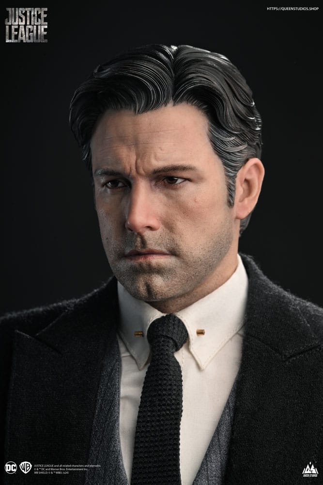 Justice League Statue 1/4 Bruce Wayne (Ben Affleck) 51 cm P056596