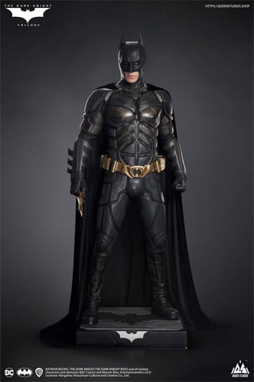 The Dark Knight Life-Size Statue Batman Deluxe Edition 207 cm P056635