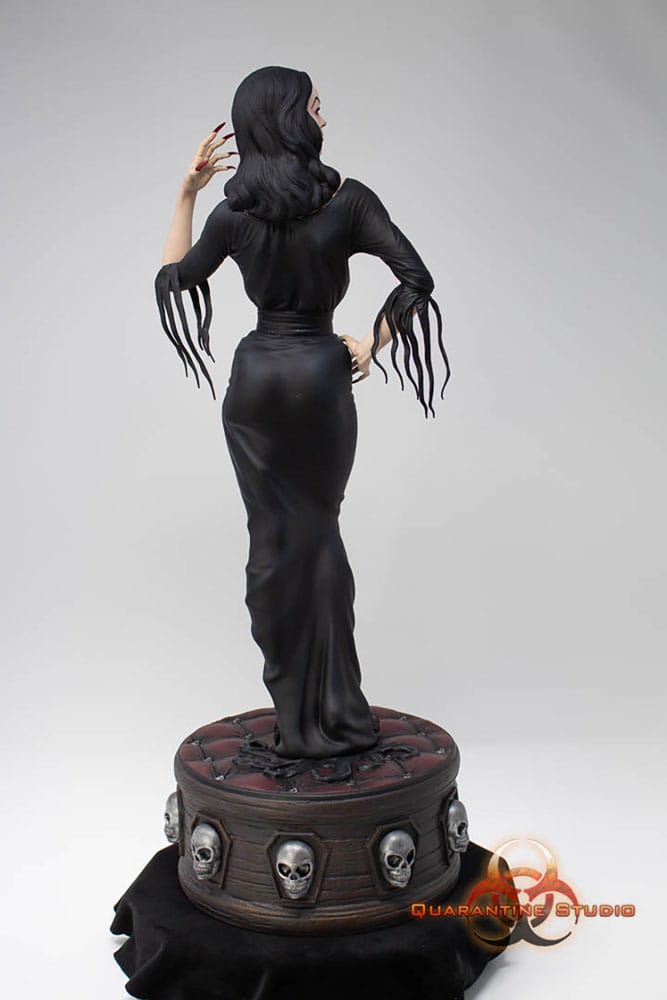 Vampira Statue 1/6 Queen of the Ghouls 43 cm P056633