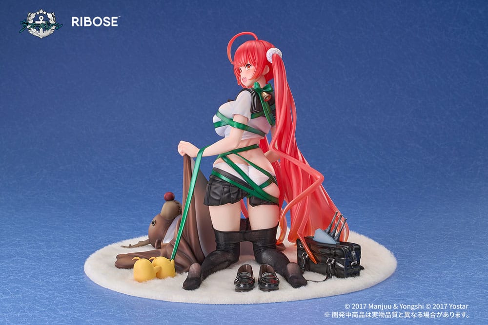Azur Lane  PVC Statue 1/6 Honolulu Manjuu Mischief Ver. 18 cm P056975
