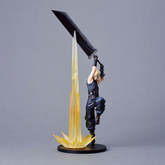 FINAL FANTASY VII REBIRTH PVC FIGURE CLOUD STRIFE 30 CM