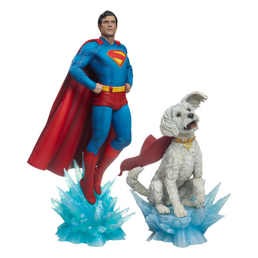 Superman (2025) Premium Format Statues Superman 61 cm & Krypto 23 cm Bundle (2) P059649