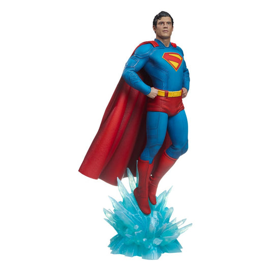Superman (2025) Premium Format Statue Superman 61 cm P059648