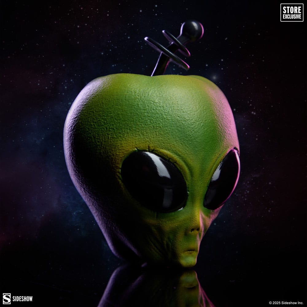 Sideshow Originals Apple Replica Alien Apple (Green Variant) 11 cm P066933