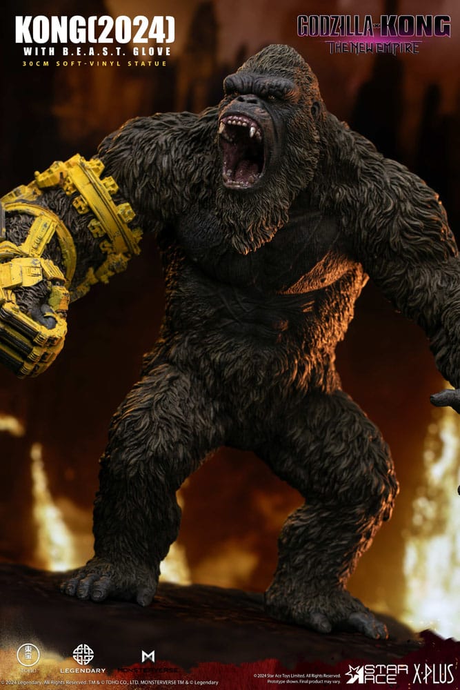 Godzilla vs. Kong: The New Empire Soft Vinyl Statue Kong with B.E.A.S.T. Glove 30 cm P059756