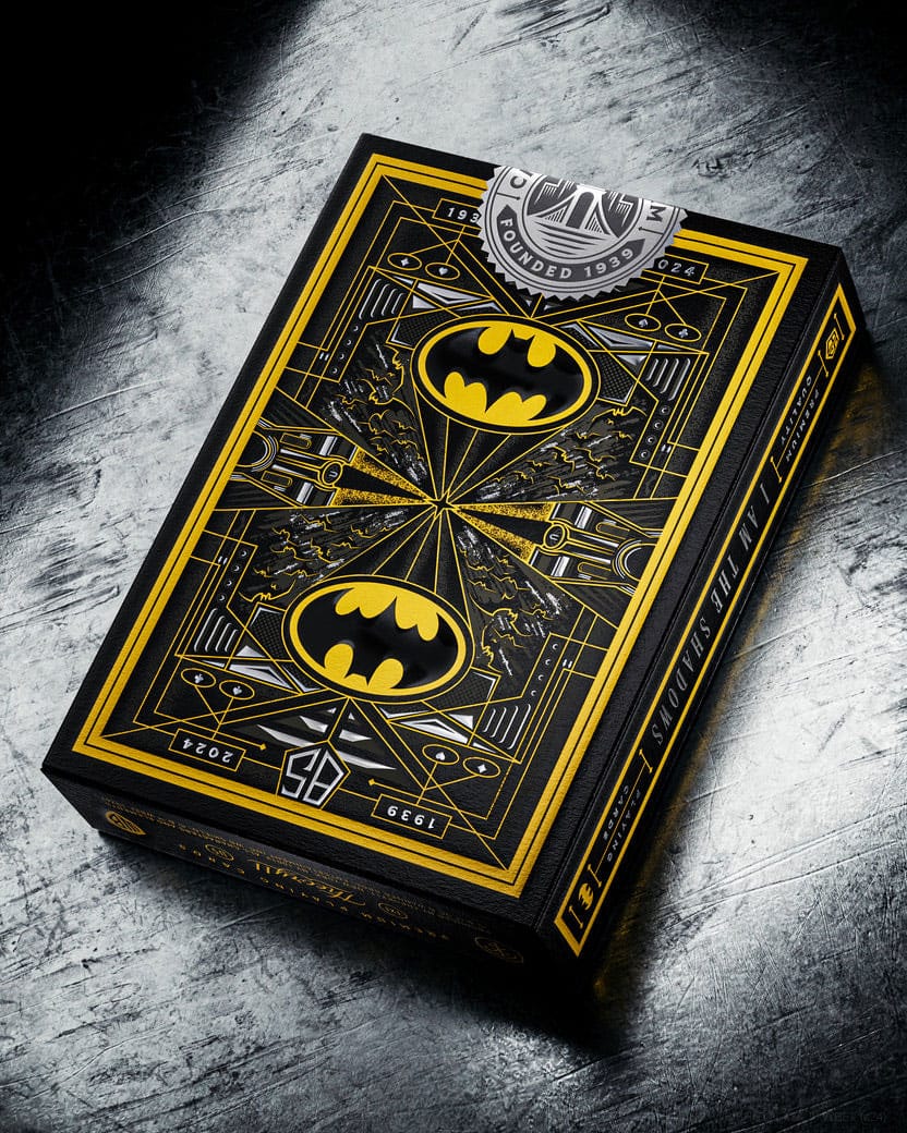 BATMAN 85TH ANNIVERSARY PLAYING CARDS P060256