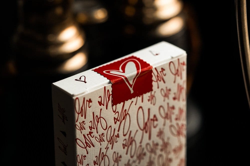 Theory 11 Playing Cards Love Me P070939