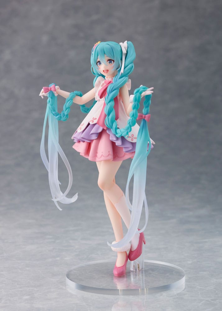 HATSUNE MIKU PVC STATUE HATSUNE MIKU WONDERLAND RAPUNZEL VER. 18 CM