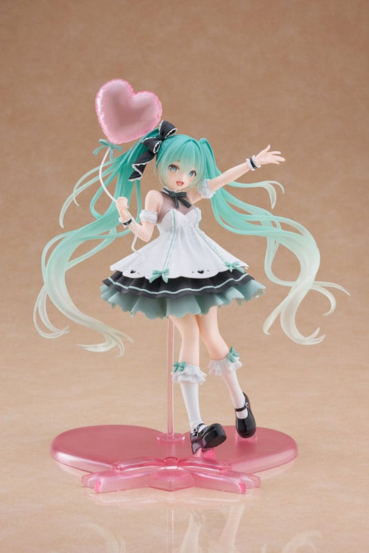 Hatsune Miku AMP+ PVC Statue Statue Hatsune Miku Birthday 2025 Party Ver. 21 cm P060420