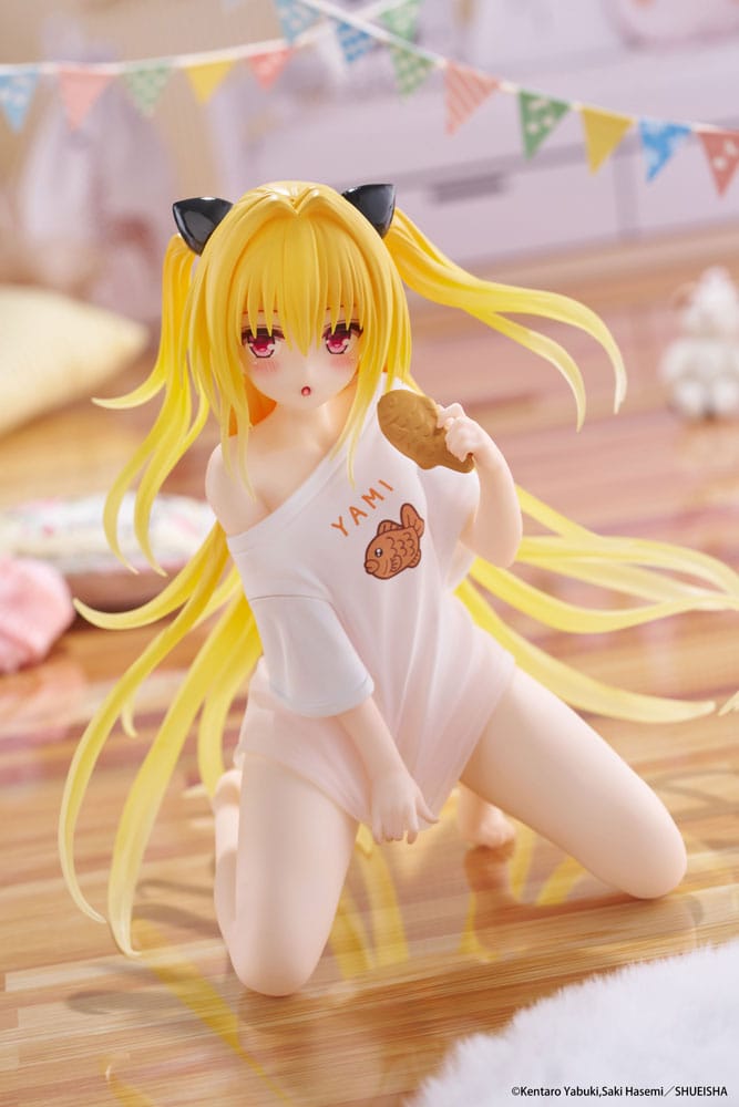 To Love-Ru Darkness PVC Statue Desktop Cute Figure Golden Darkness Roomwear Ver. 13 cm P060452