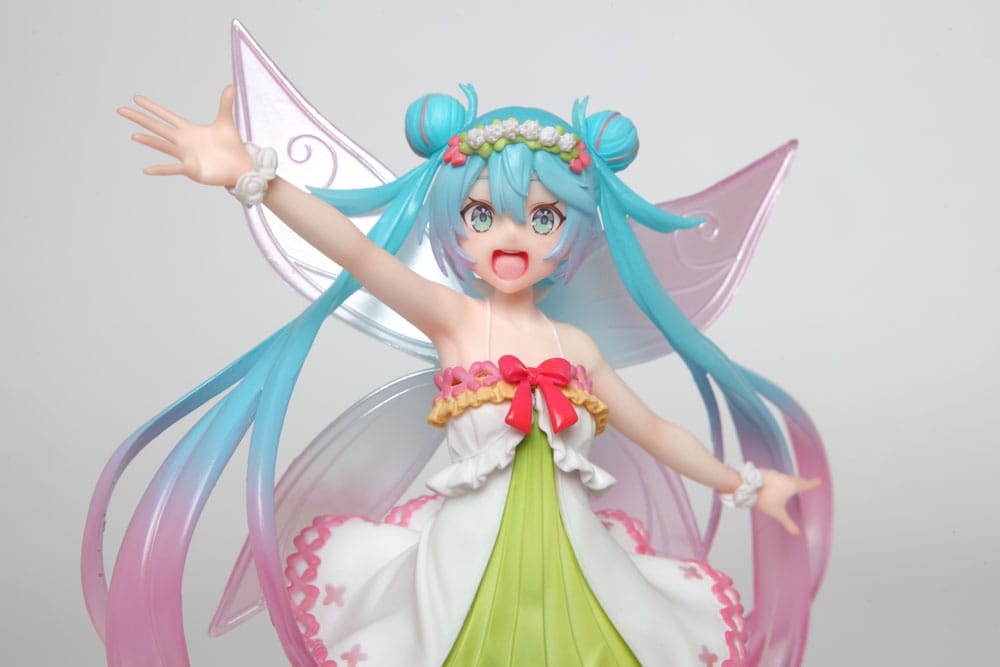 Hatsune Miku PVC Statue Hatsune 3rd season Spring Ver. Reissue 18 cm P069068