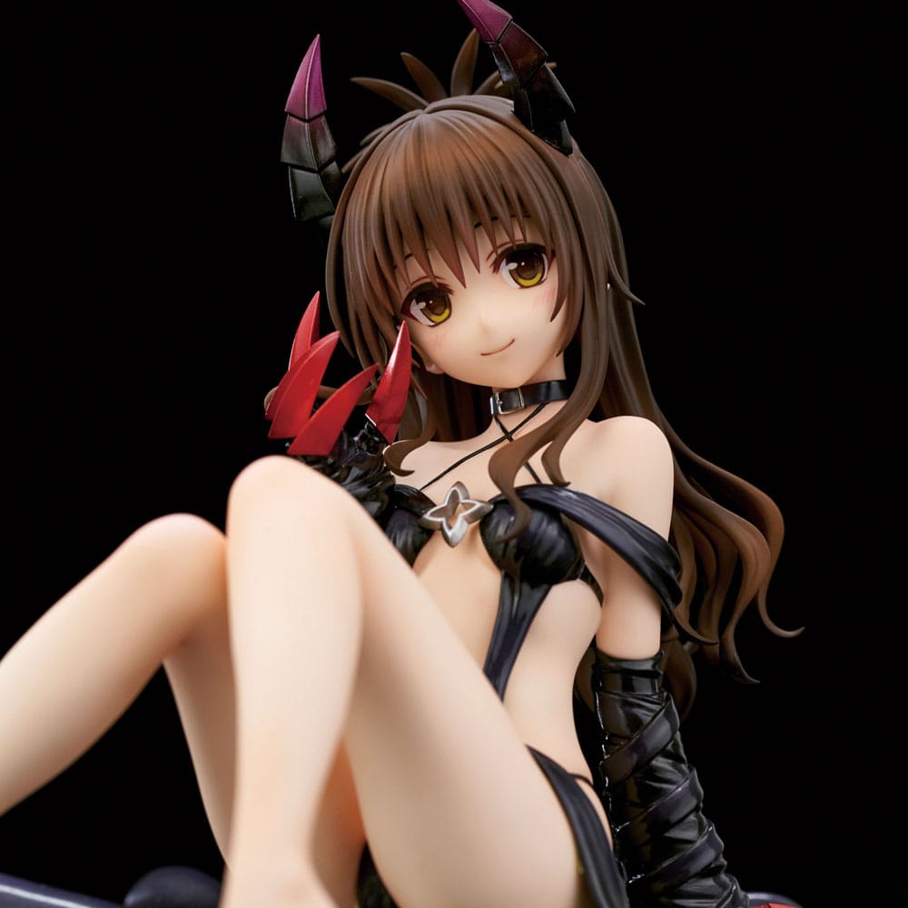 To Love-Ru Darkness PVC Statue 1/6 Yuuki Mikan Darkness Ver. Renewal Package Edition 15 cm P062360