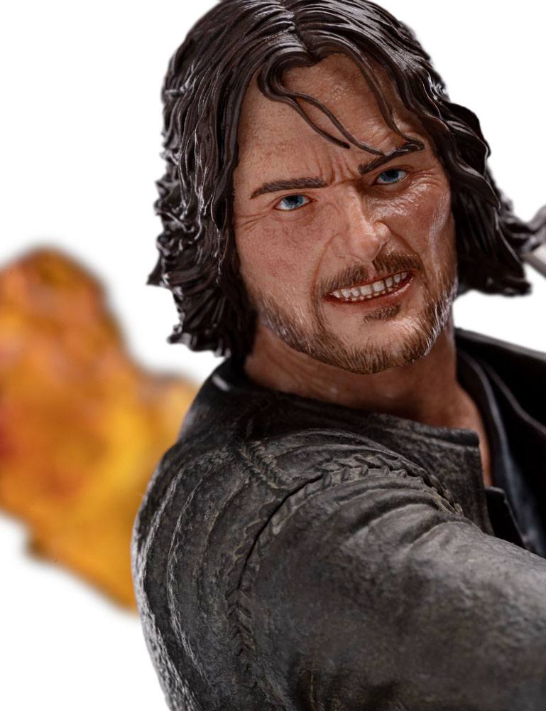The Lord of the Rings Figures of Fandom PVC Statue Aragorn 28 cm P062887