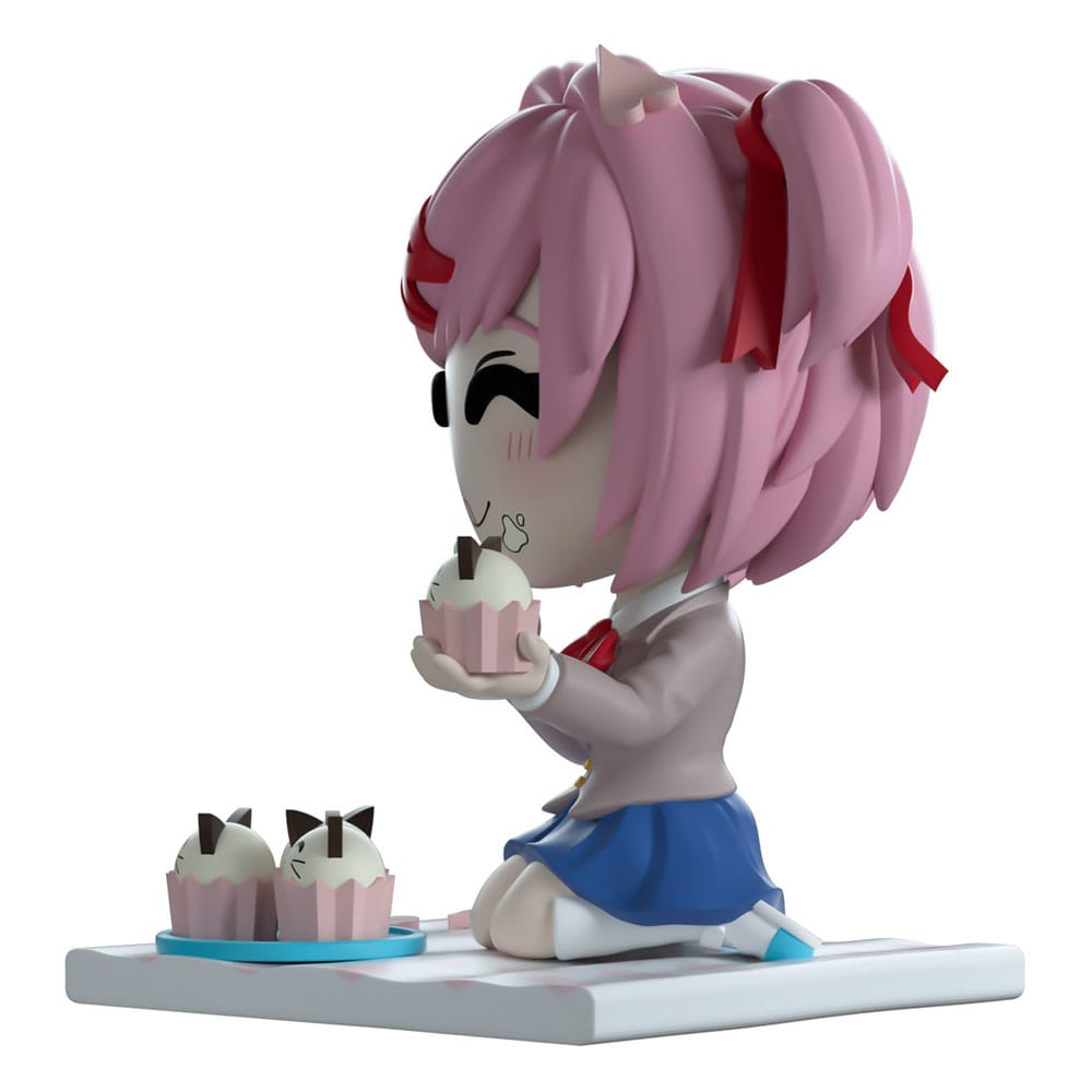 Doki Doki Literature Club! Vinyl Figure Picnic Natsuki 11 cm P063924