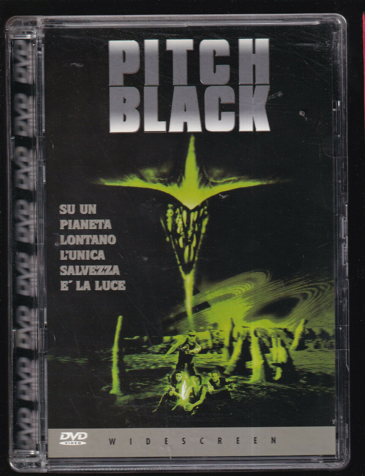 EBOND Pitch Black Sjb  DVD D554251