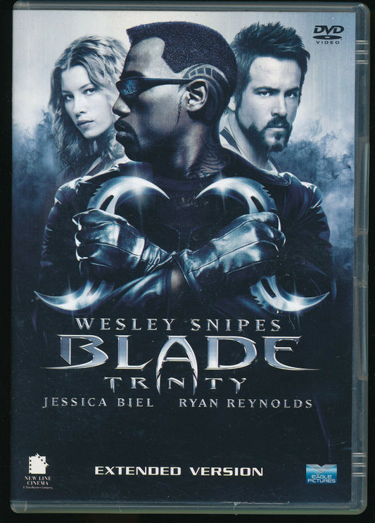EBOND  Blade Trinity DVD D558053