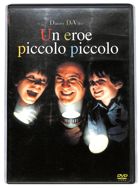 EBOND un eroe piccolo piccolo DVD D713214