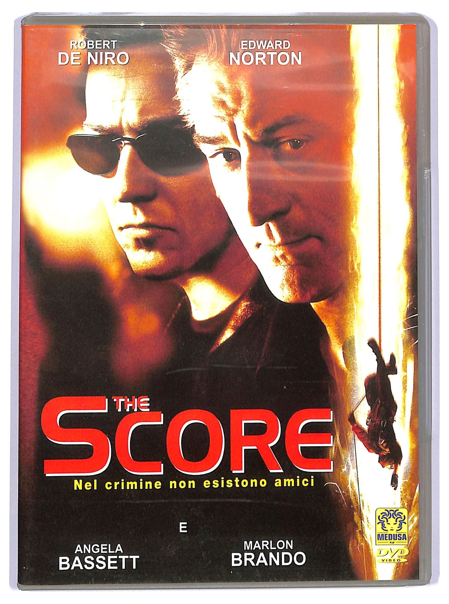 EBOND The score DVD D738050