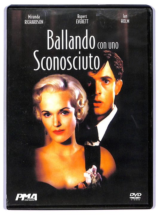 EBOND Ballando con uno sconosciuto DVD EDITORIALE D768365