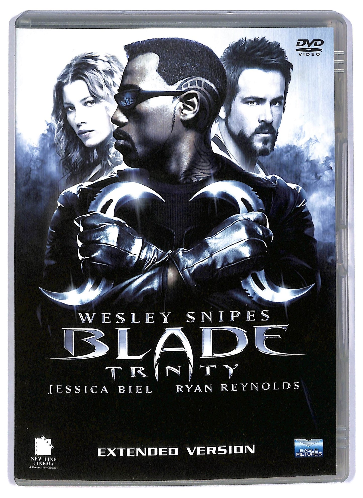 EBOND Blade Trinity DVD D795719