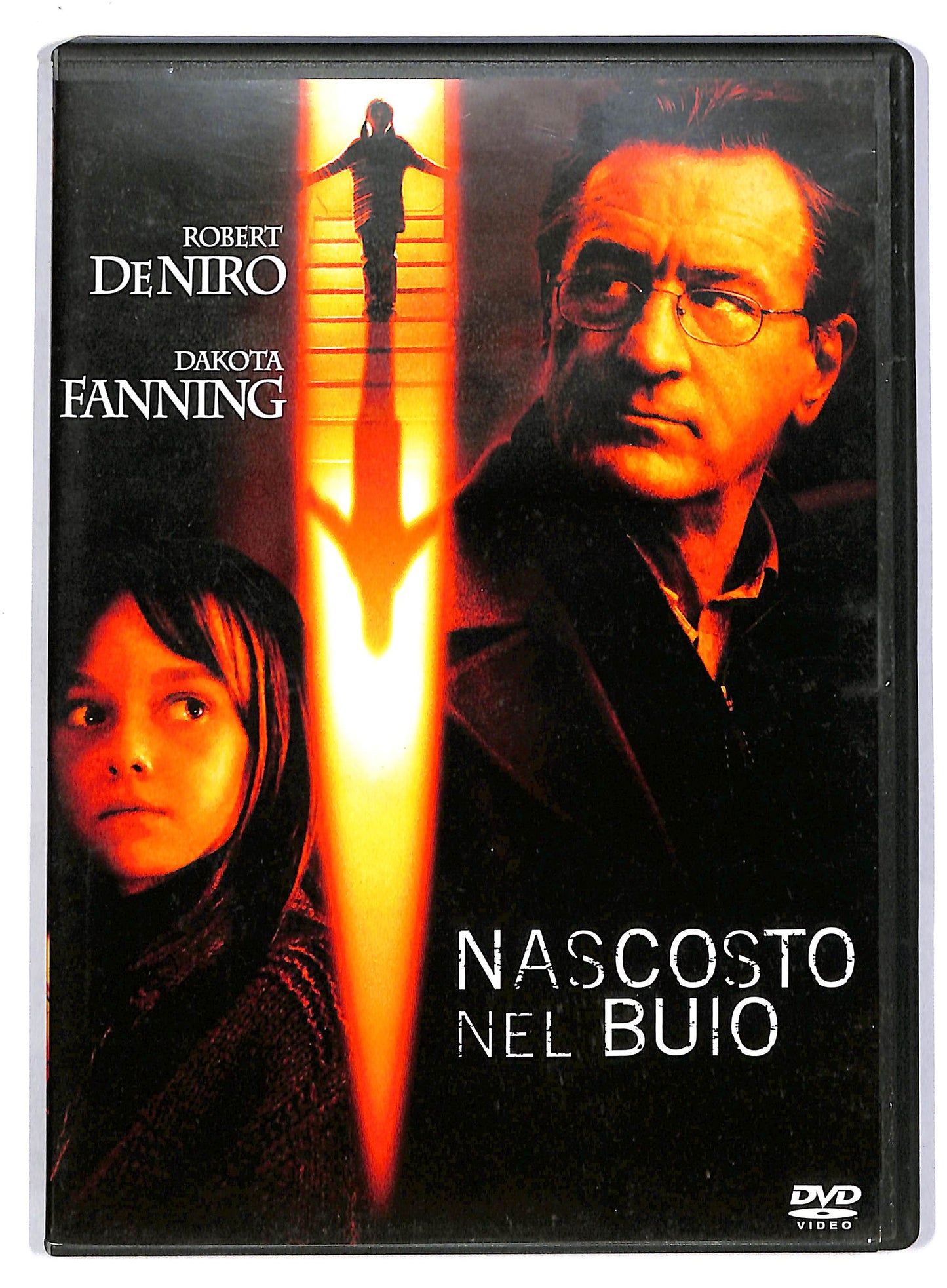 EBOND Nascosto nel buio - NOLEGGIO DVD D803436