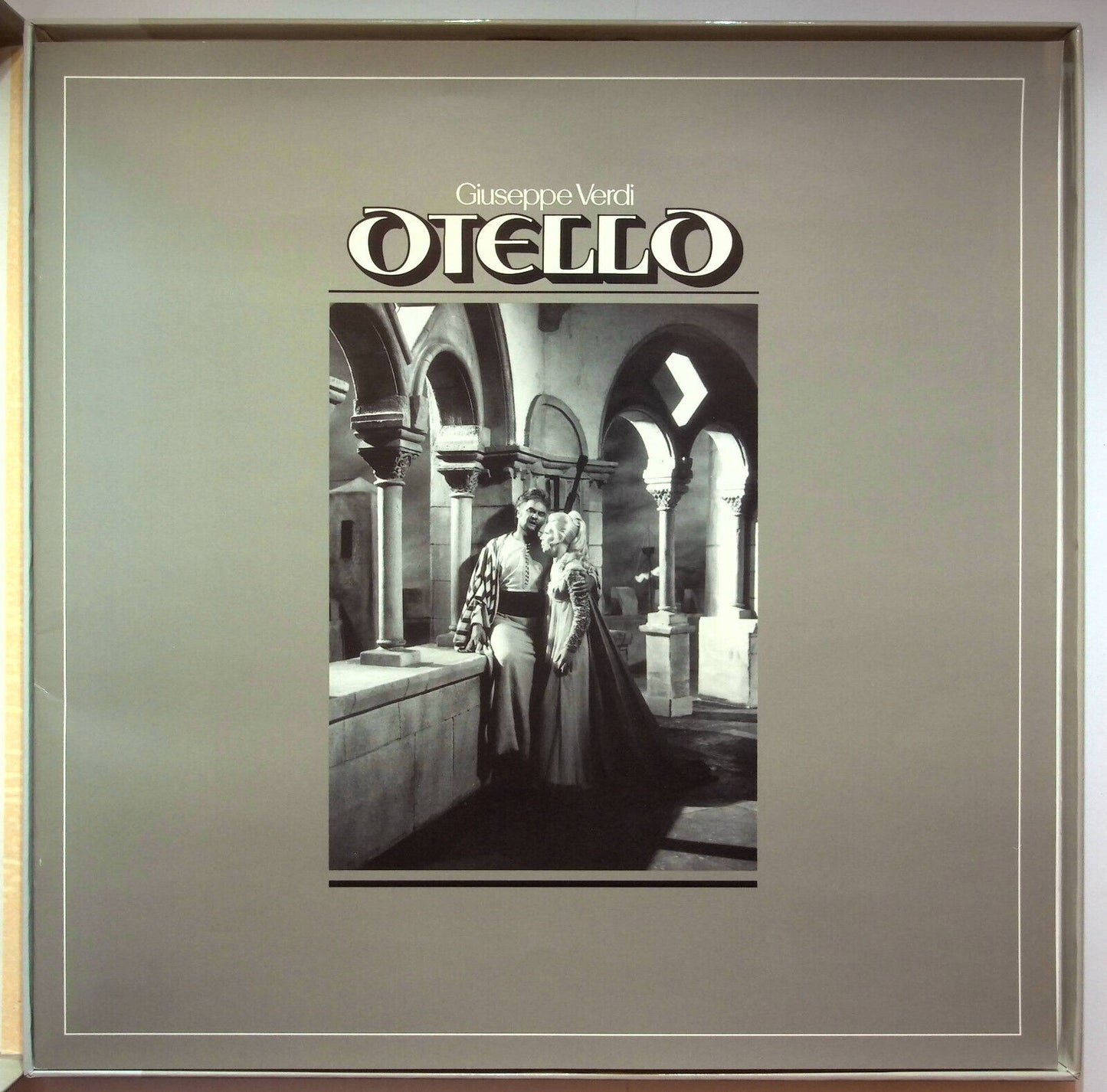 EBOND Giuseppe Verdi Otello  Dramma Lirico In 4 Atti - Laser Disc CD Video Pal