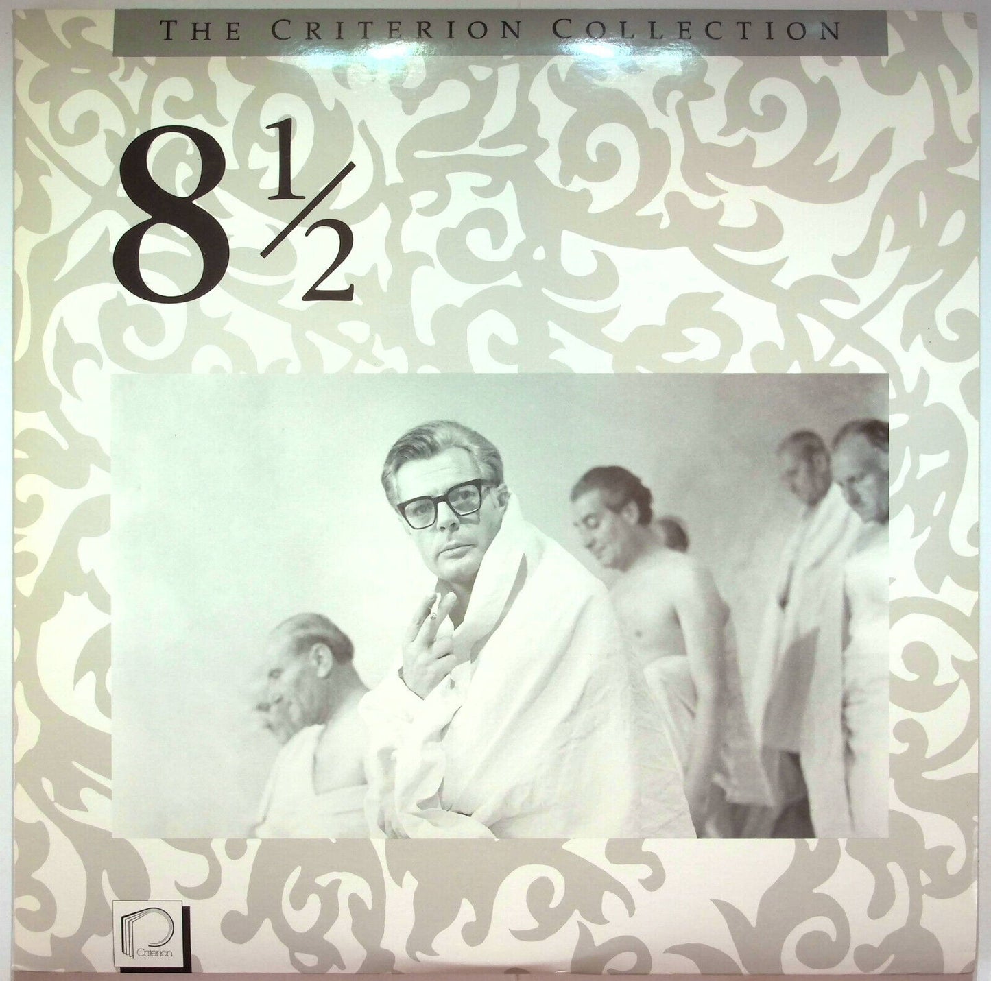 EBOND 8 1/2 - The Criterion Collection - Laser Disc Ntsc